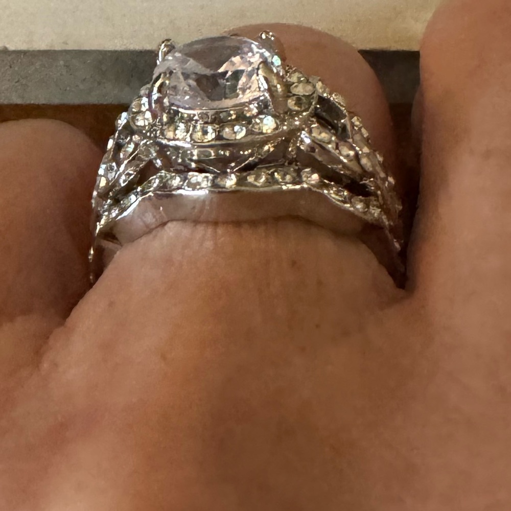 3 pcs Halo Stackable Rings with ShCubic Zirconias, Weddings, Engagement Ring - Picture 9 of 11